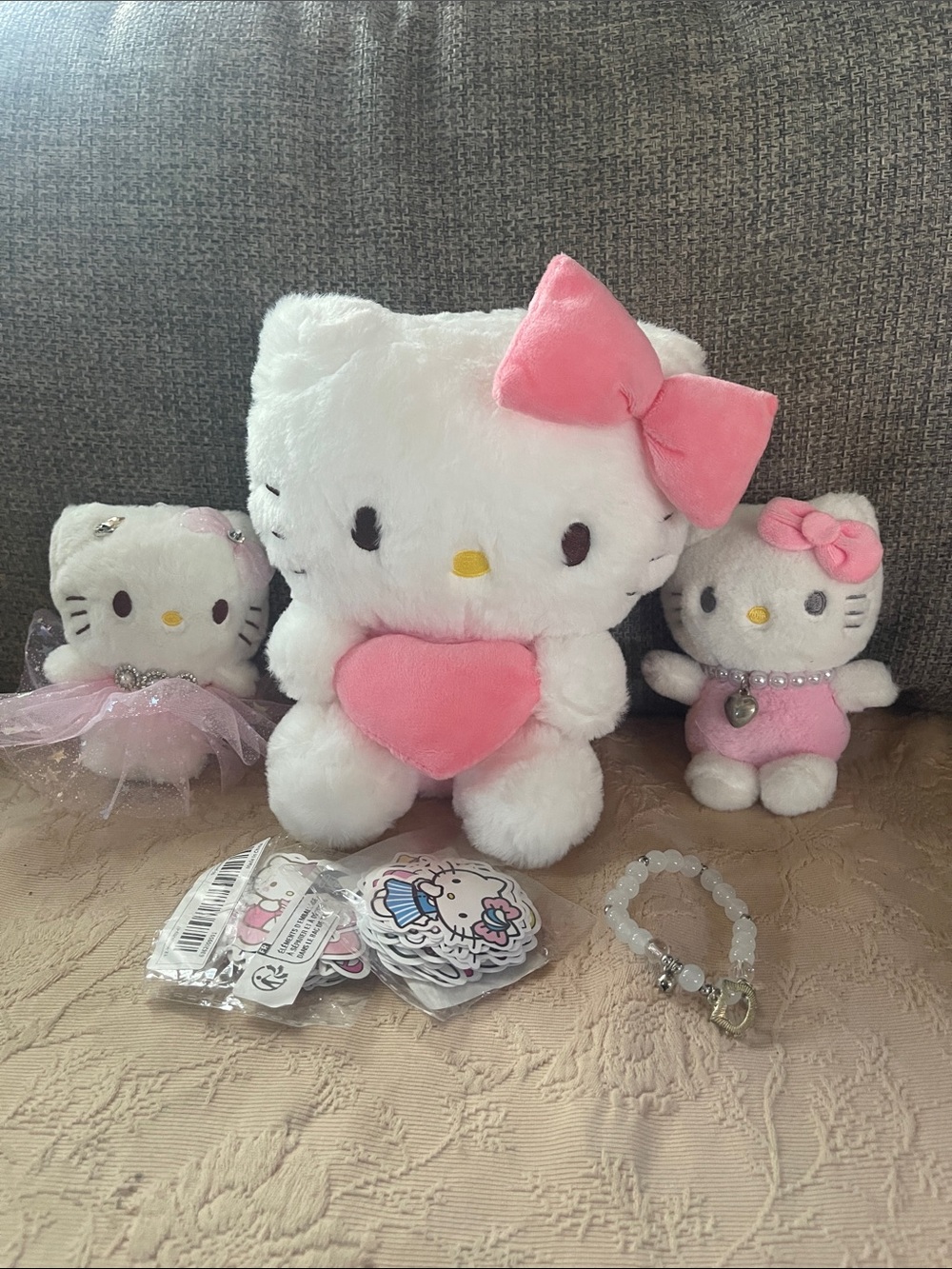 Hello kitty